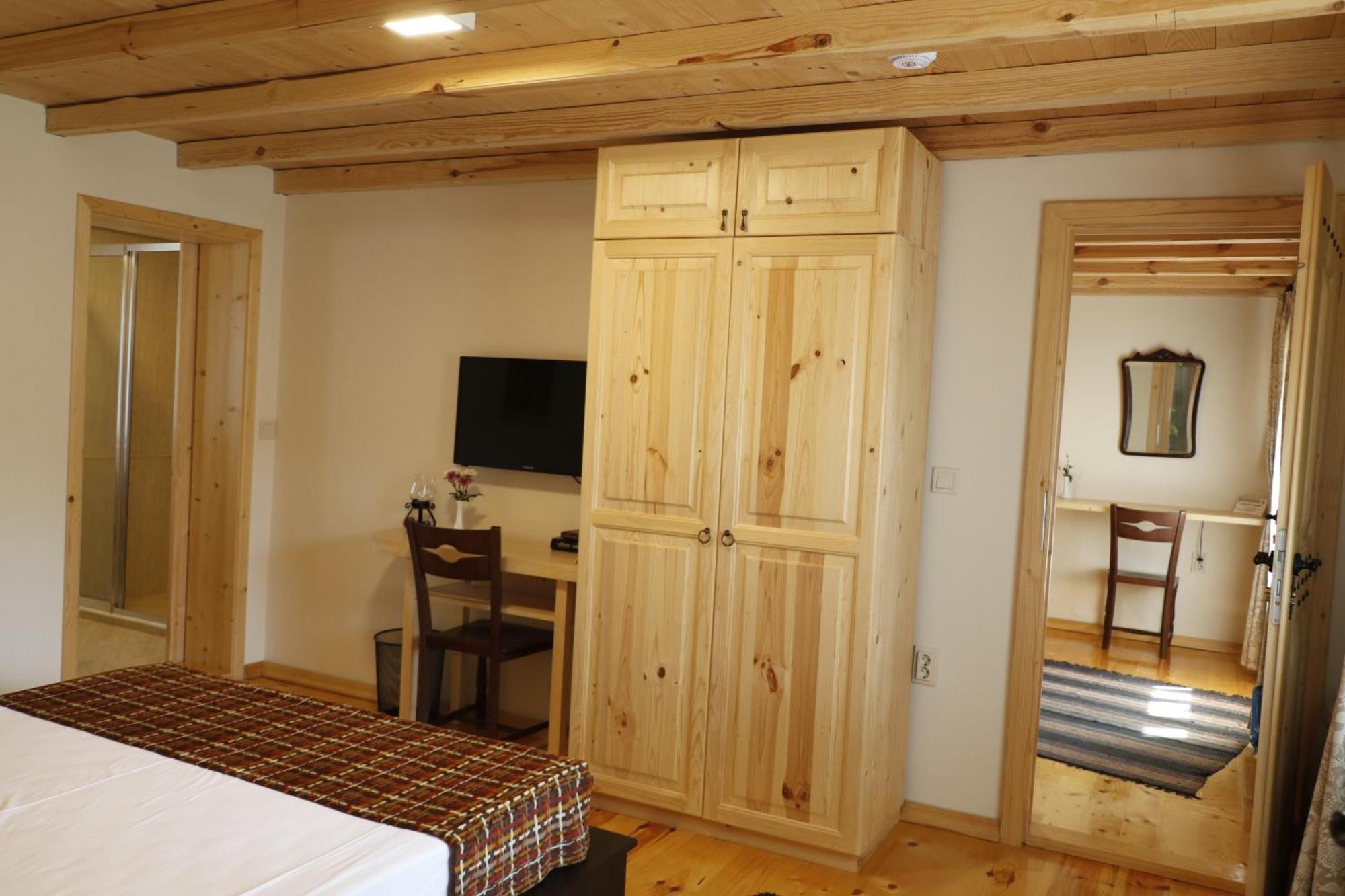 Guest House Epochs Since 1871 Lyaskovets Zimmer foto