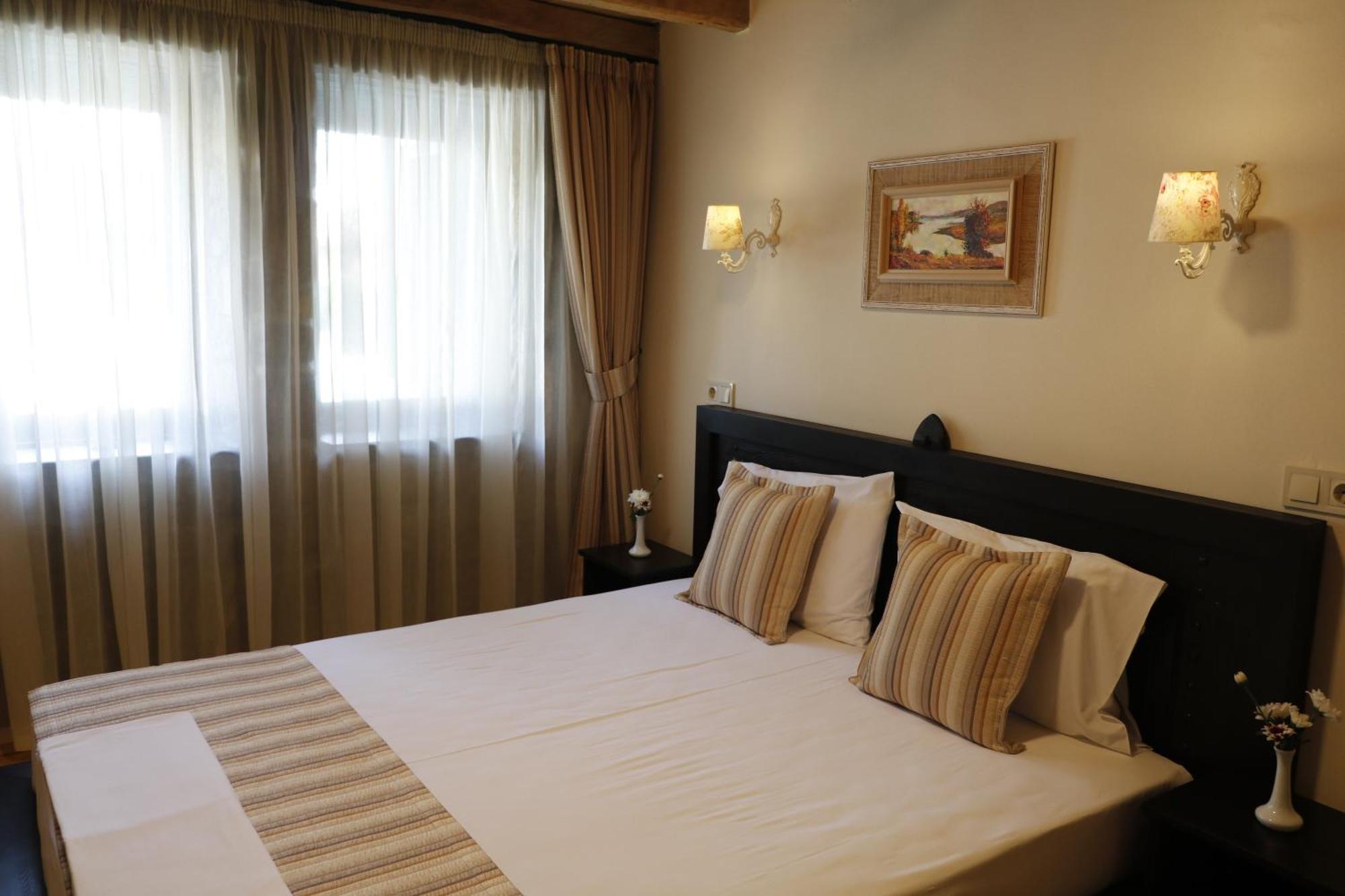Guest House Epochs Since 1871 Lyaskovets Zimmer foto